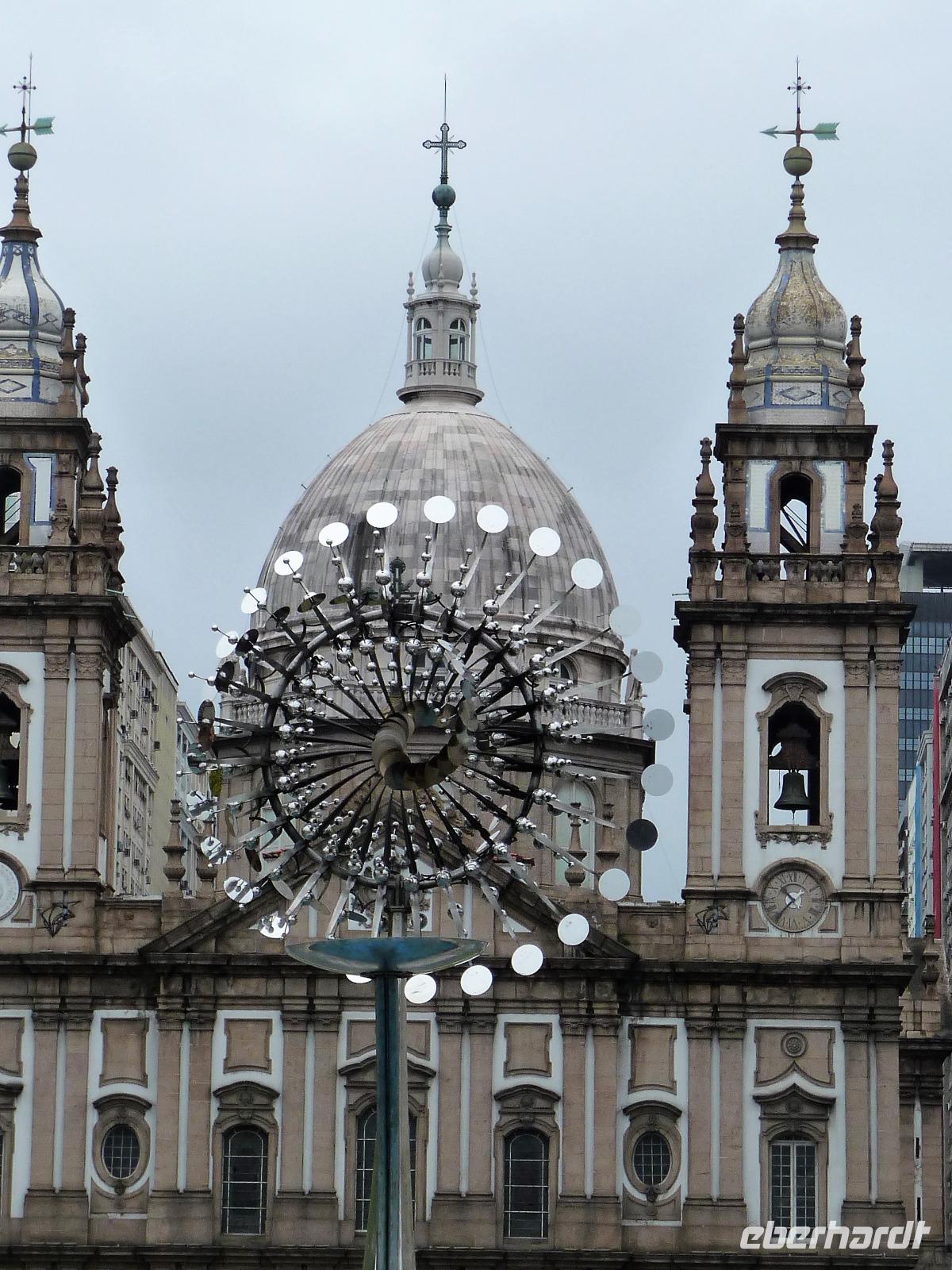 12 Olympisches Feuer