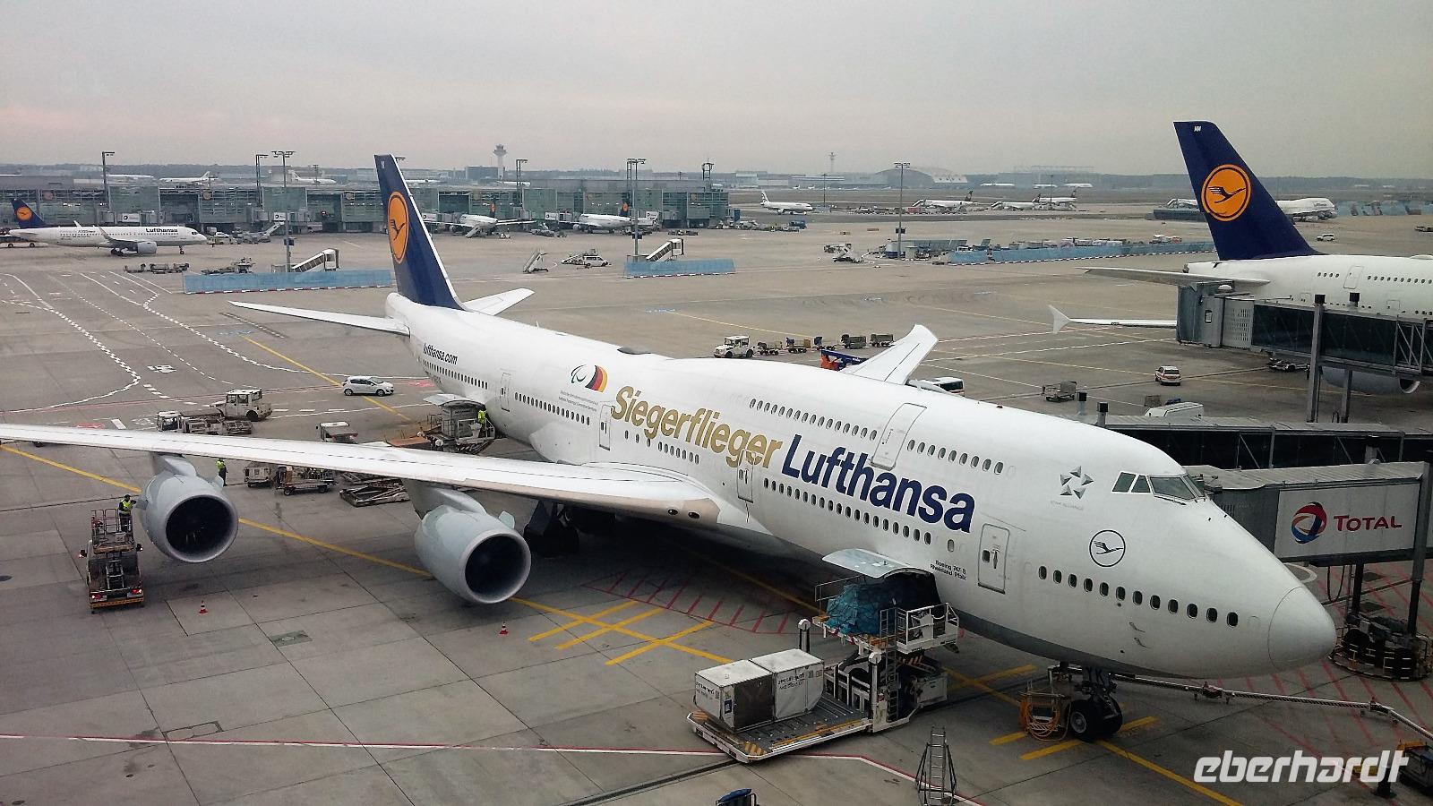 126 Unser Siegerflieger (2)