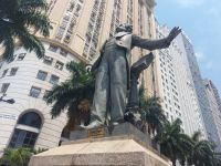Statue des Komponisten Carlos Gomes vor der Oper in Rio de Janeiro Brasilien
