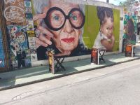 Graffiti im Viertel Lapa auf dem Weg zur Selaron-Treppe in Rio de Janeiro 