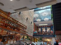 Mittagessen im Restaurant in der Altstadt von Rio de Janiero