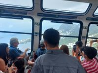 Fahrt mit dem Zug zum Corcovado in Rio de Janeiro