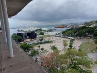 Blick vom Museum für Moderne Kunst auf das Museum der Zukunft  in Rio de Janeiro @Anette Rietz