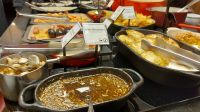 Mittagessen in einer Churrascaria in Rio de Janeiro, Buffet. Foto: Anette Rietz