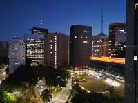 Blick auf Sao Paulo aus dem Hotelzimmer 