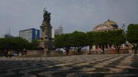 Gepflastert wie die Copacabana