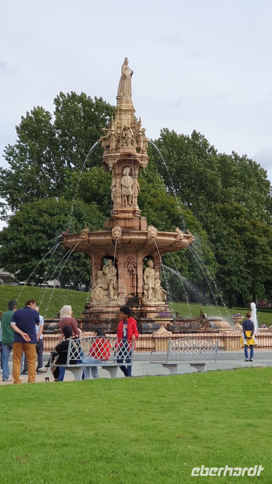 Terrakottabrunnen Glasgow 20230827_154846.jpg