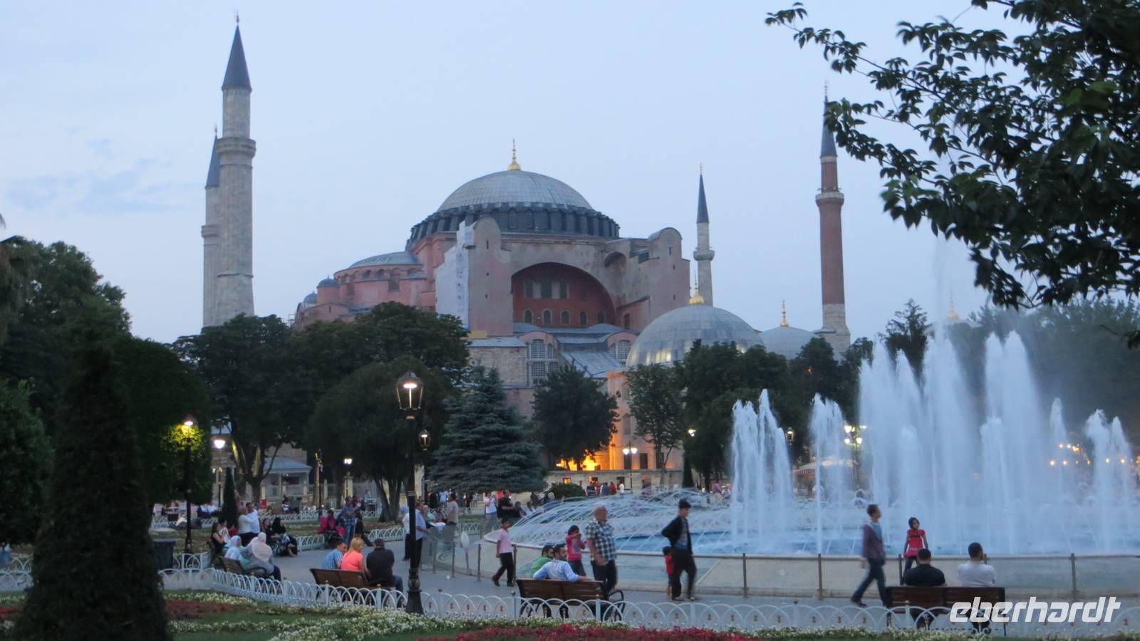 0162 Istanbul - Hagia Sophia &ndash; &copy;  (Eberhardt TRAVEL)