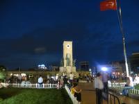 0166 Istanbul - Taksim-Platz &ndash; &copy; Annette Weise (Eberhardt TRAVEL)