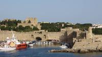 0729 Rhodos - Blick auf die Stadt beim Einlaufen der AIDA &ndash; &copy; Annette Weise (Eberhardt TRAVEL)
