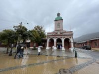 Ausflug ins Maipo Tal - Dorfplatz von San José 