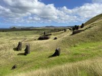 Rundgang am Steinbruch Ranu Raraku