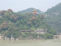 Yangtze-Kreuzfahrt -  Fahrt durch die Xiling-Schlucht