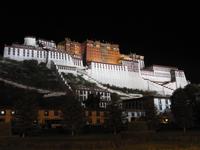 Potala-Palast bei Nacht