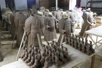 7.Tag, Manufaktur für Terrakottafiguren &ndash; &copy; Frank Nimschowski (Eberhardt TRAVEL)