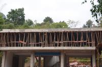 Bambusgestell auf der Baustelle