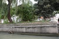 Bootsfahrt auf dem Seitenkanal des Kaiserkanals