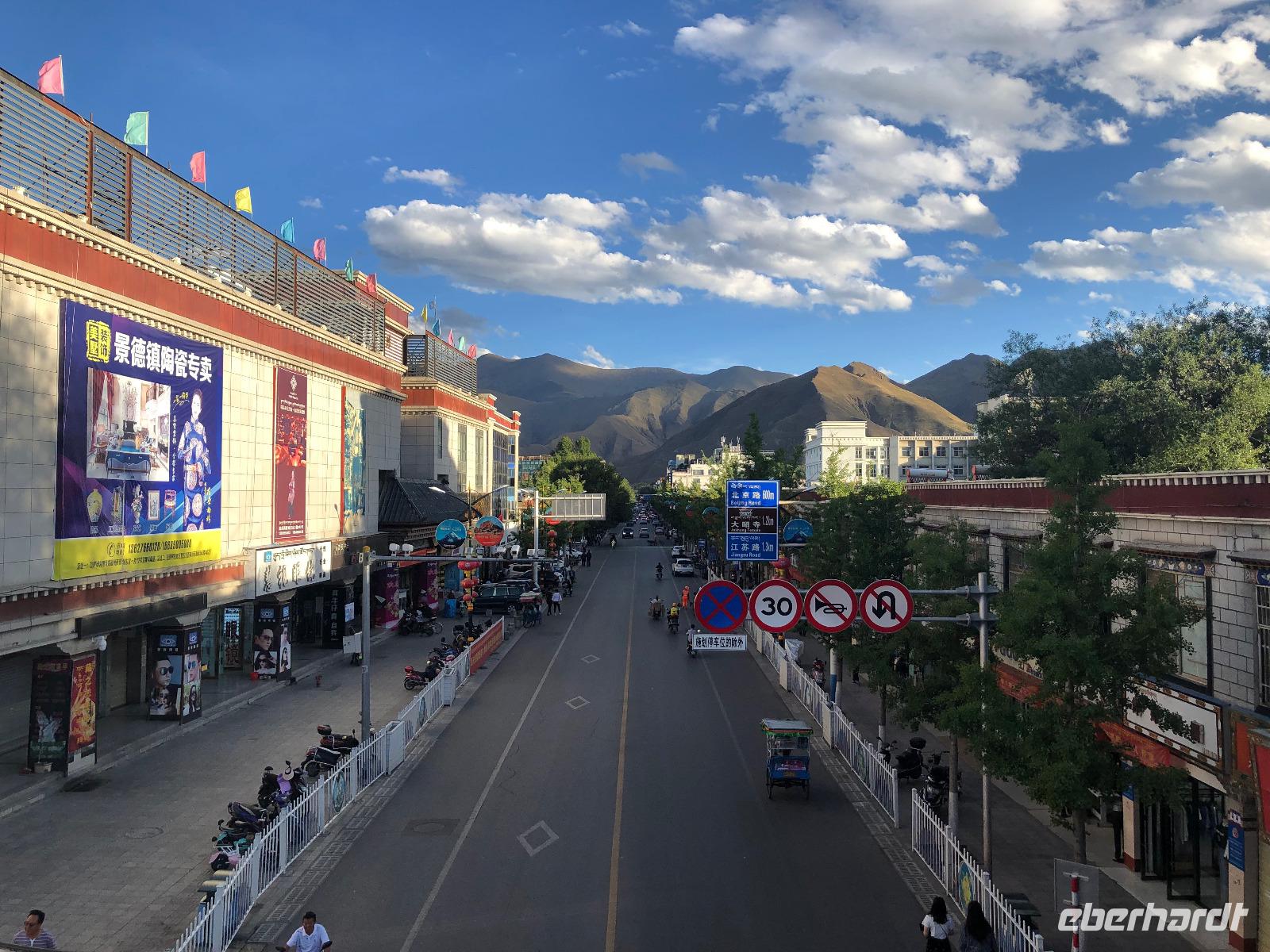 Lhasa - Straßenszene
