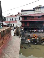 Nepal - Pashupatinath, Verbrennungszeremonie