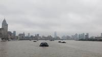 1812_Bootsfahrt auf dem Huangpu-Fluss in Shanghai