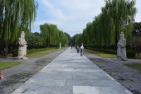 Peking_Geisterallee (12)