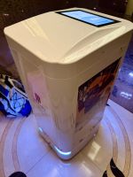 Roboter im Fahrtstuhl, Shanghai