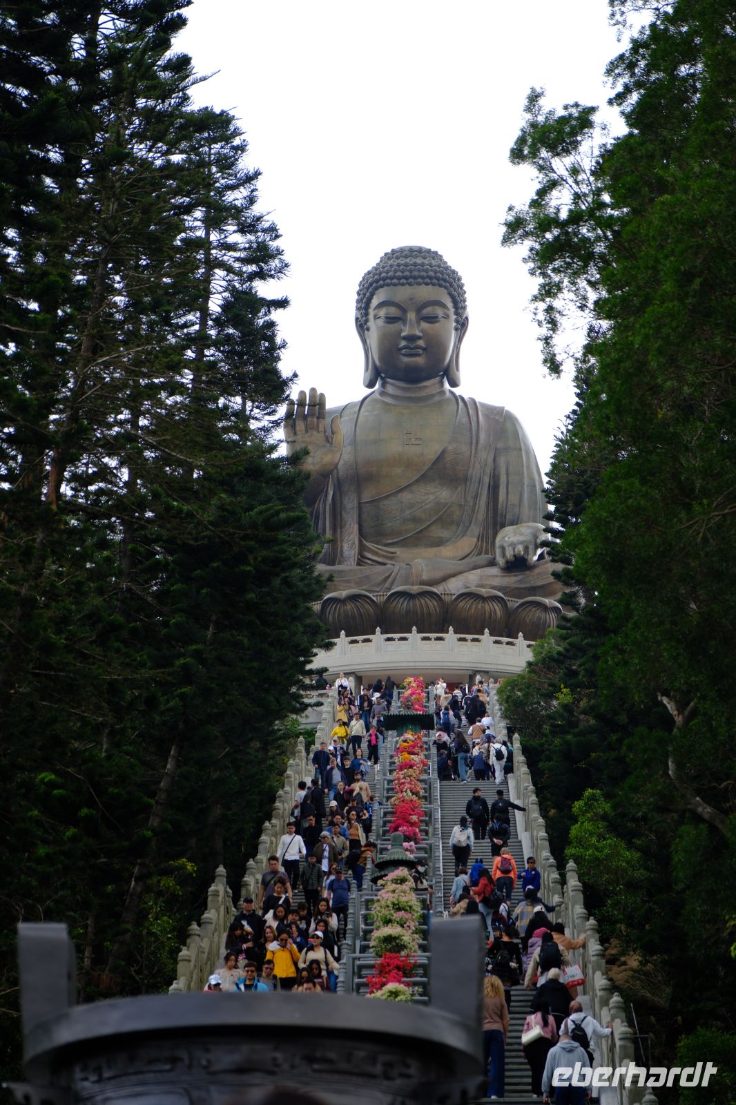 Tian Tan Buddha auf Lantau Island - Hongkong 