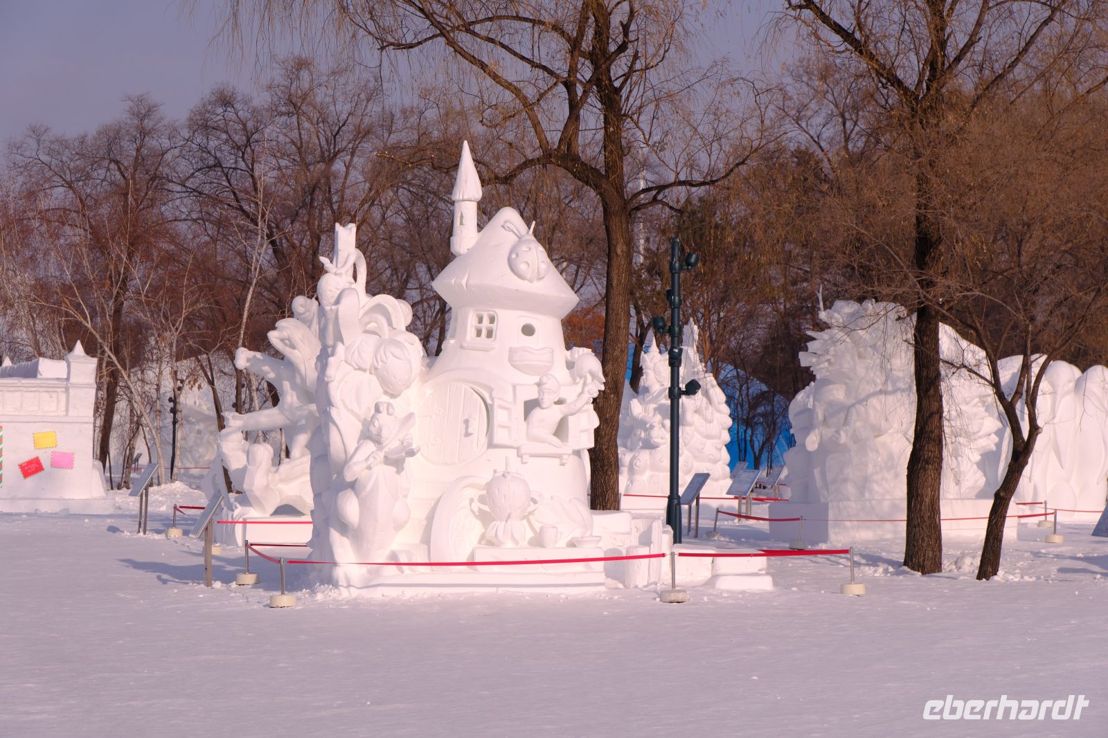 Schnee-Skulpturen Festival in Harbin - China