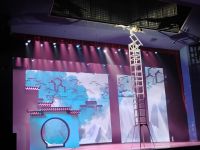 Akrobatikshow &ndash; &copy; Monika Cortese (Eberhardt TRAVEL)