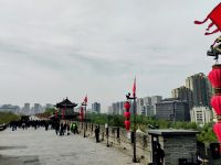 Spaziergang auf der Stadtmauer von Xi'an  &ndash; &copy; Monika Cortese (Eberhardt TRAVEL)