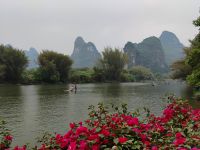 Spaziergang am Drachenfluss  &ndash; &copy; Monika Cortese (Eberhardt TRAVEL)