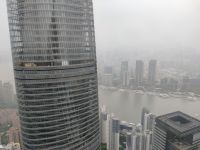 Blick auf Shanghai vom Jin Mao Tower  &ndash; &copy; Monika Cortese (Eberhardt TRAVEL)