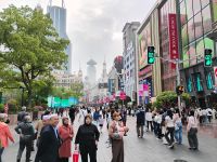 Nanjing Road  &ndash; &copy; Monika Cortese (Eberhardt TRAVEL)
