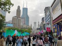 Nanjing Road Shanghai  &ndash; &copy; Monika Cortese (Eberhardt TRAVEL)