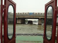 Bootsfahrt auf dem Kaiserkanal.