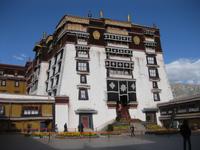 ... gleich geht es in den Potala Palast hinein