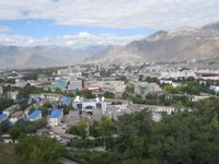 Blick auf Lhasa vom Potala Palast aus