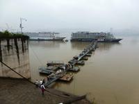 194 Und wieder auf das Schiff