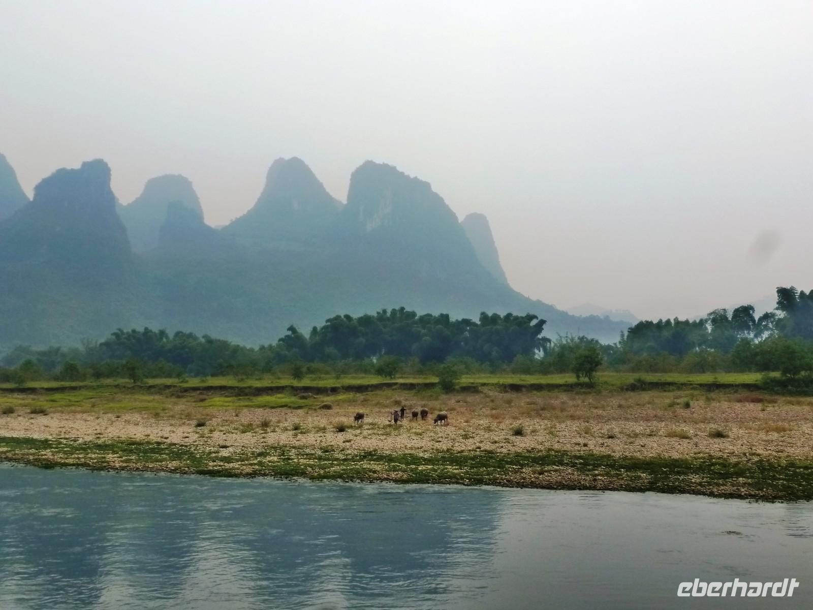 355 Auf dem Li-Fluss