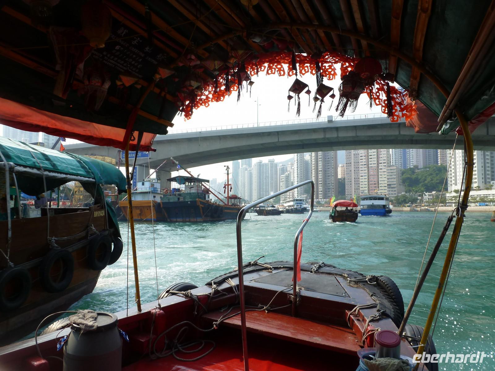 405 Herrliche Dschunkenfahrt