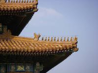 86_Dachfiguren an den Ecken in der verbotenen Stadt in Peking
