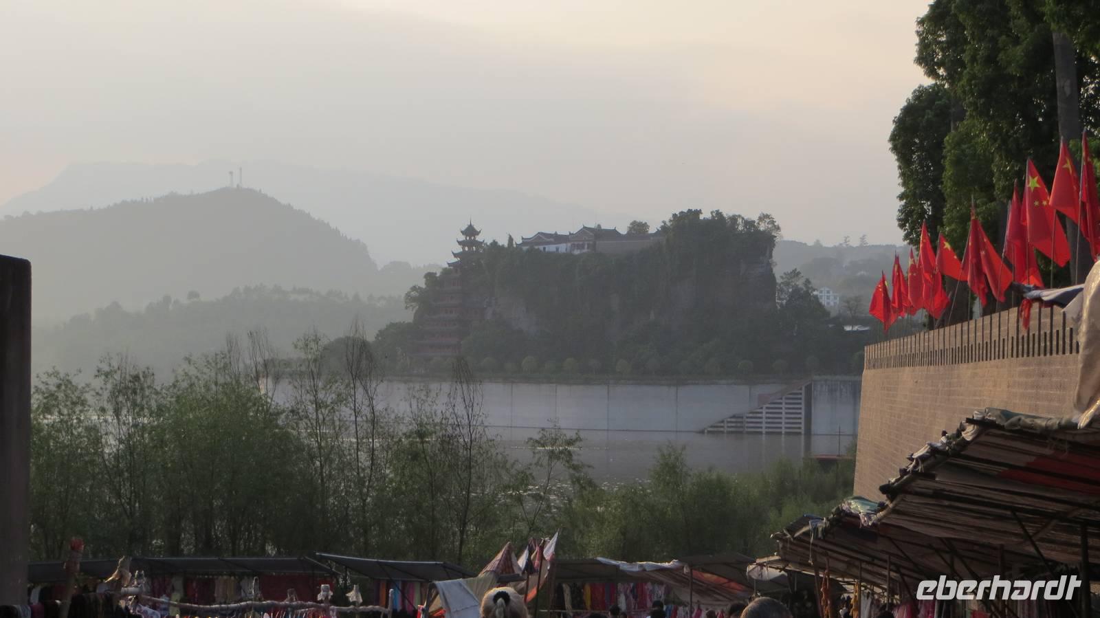 1202_Blick zur Steinschatzfestung