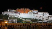 1119 Lhasa - Potala-Palast am Abend