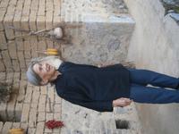 die ca. 90 jährige Bäuerin