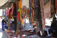 bunter Markt in Shigatse