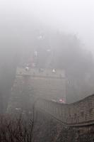 An der Großen Mauer - leider im Nebel