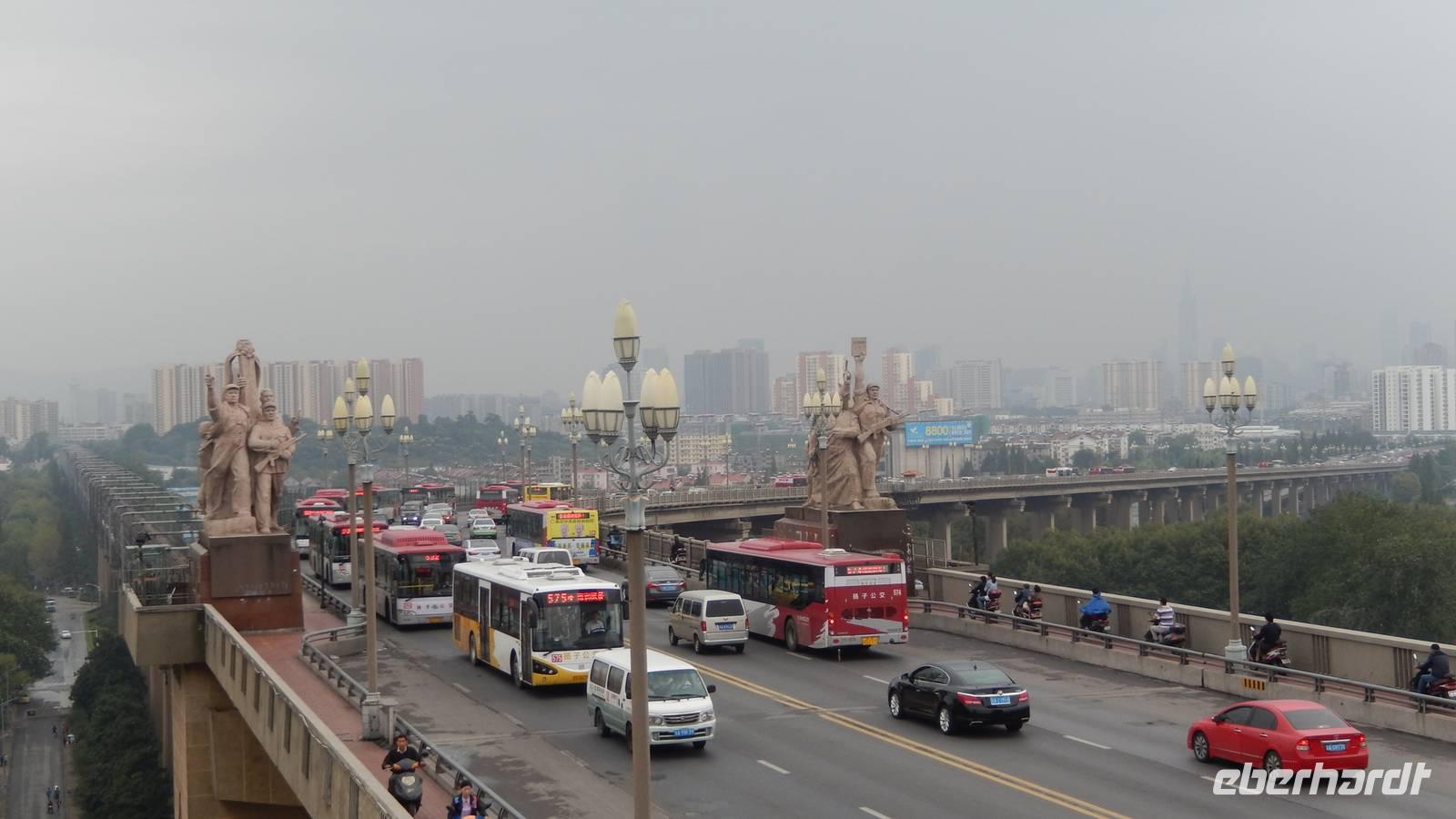 Nanjing, Eisenbahnbrücke
