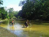 Flussquerung bei Ebbe
