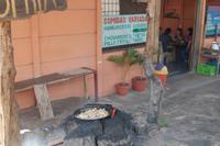 Am Hamburger-Stand wird Fett ausgelassen