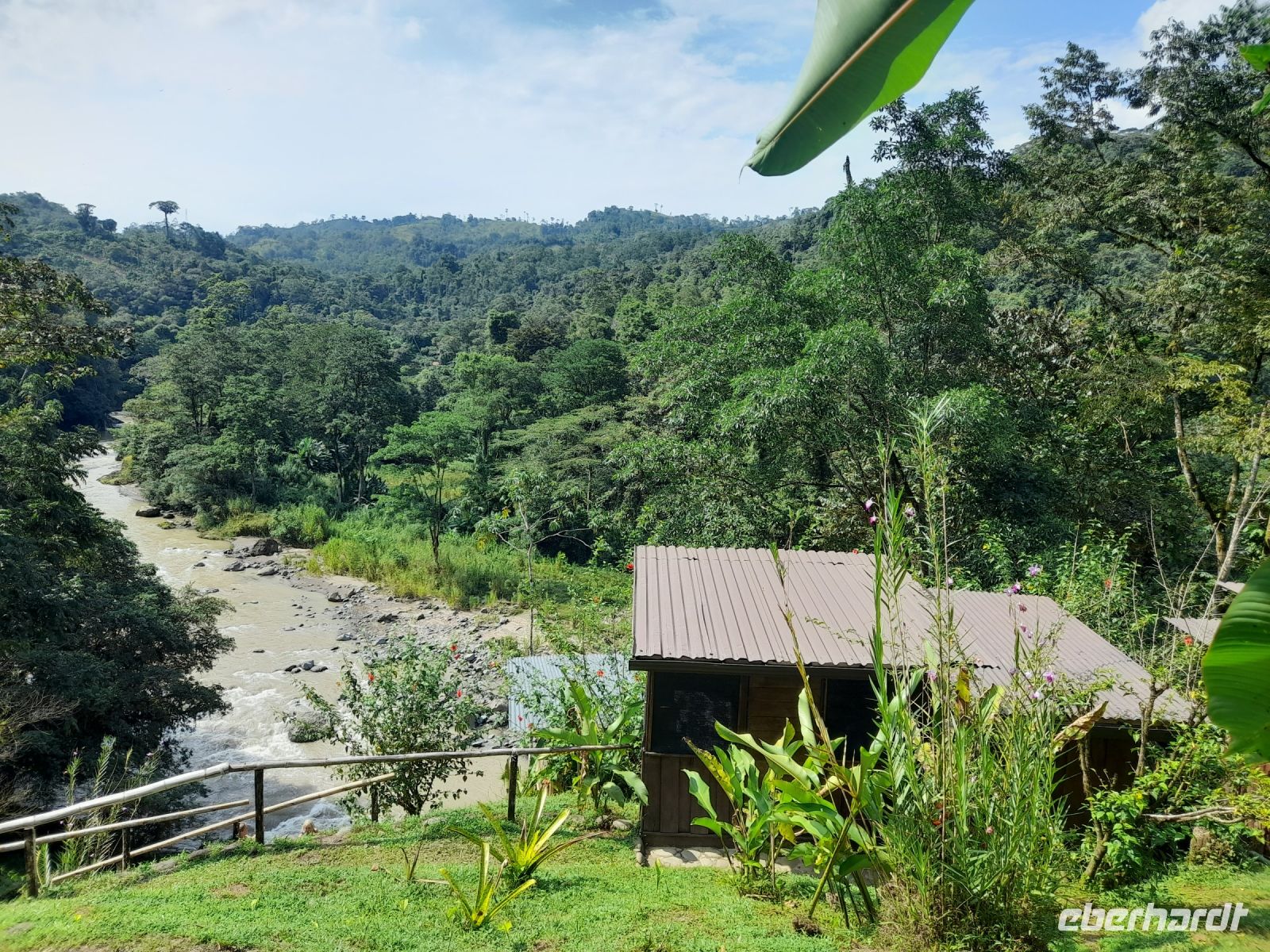 Ave del Sol Lodge